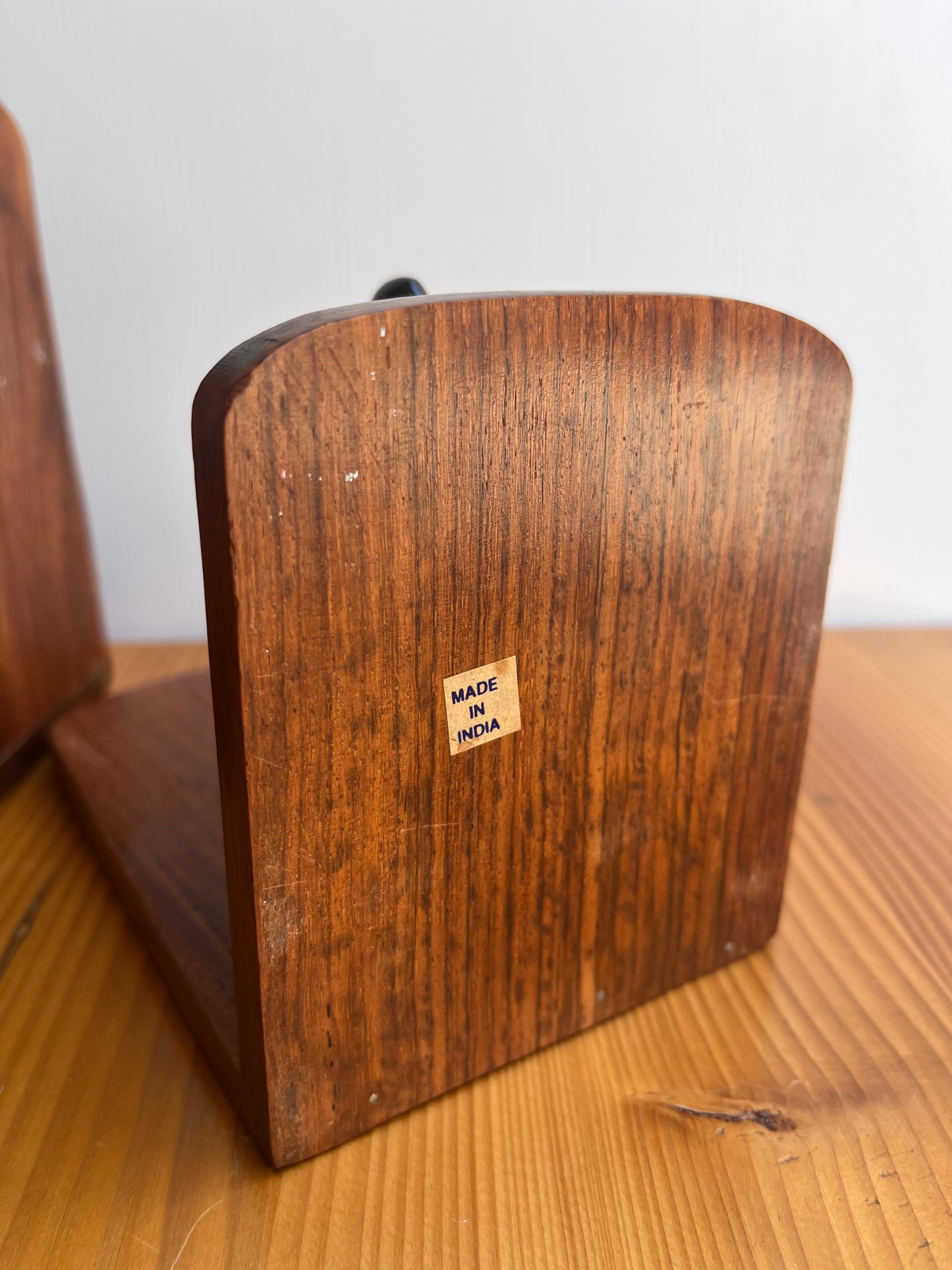 Paire de serre livres bois exotique et laiton