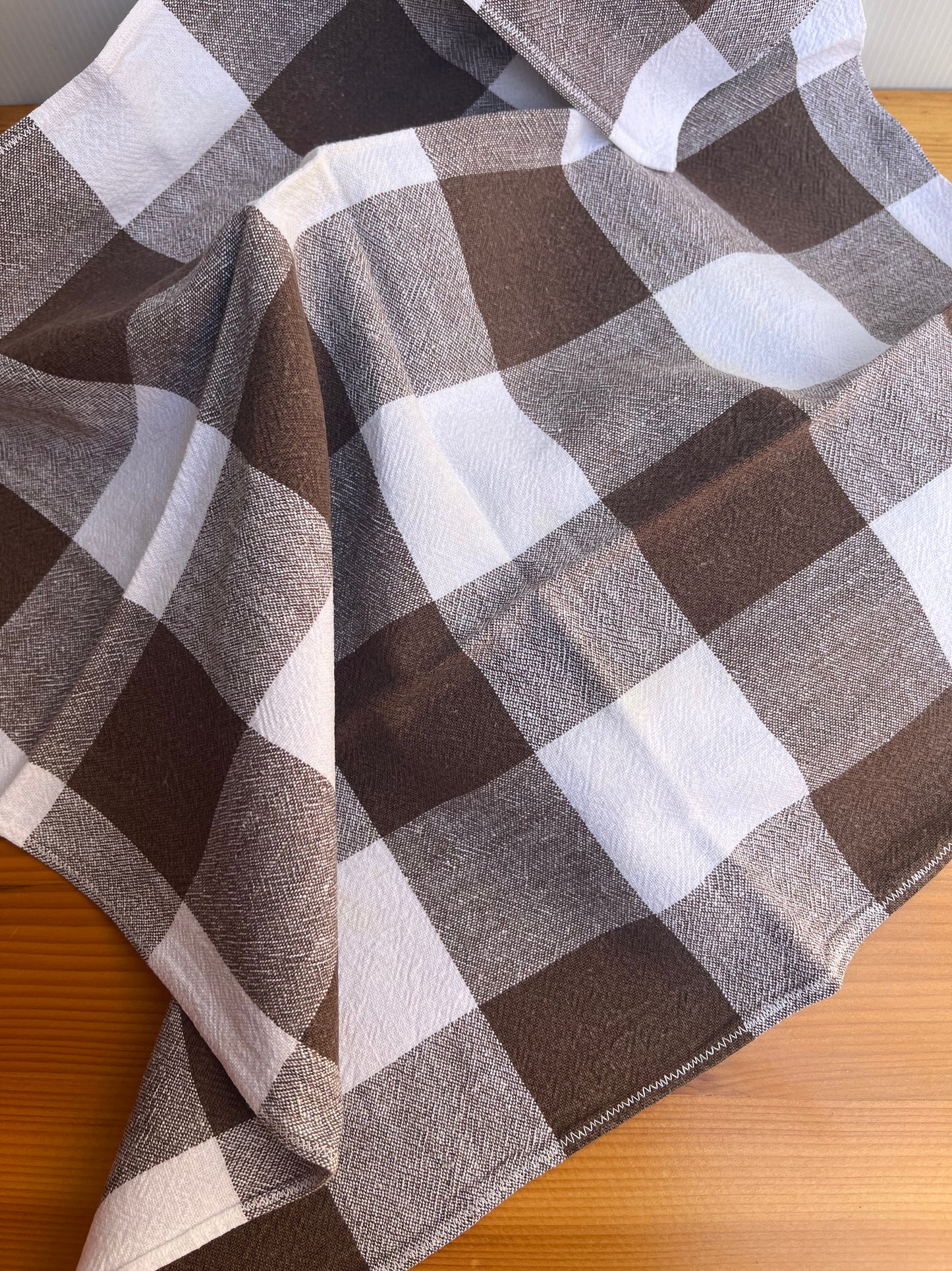 Lot de 6 serviettes de table à carreaux marron