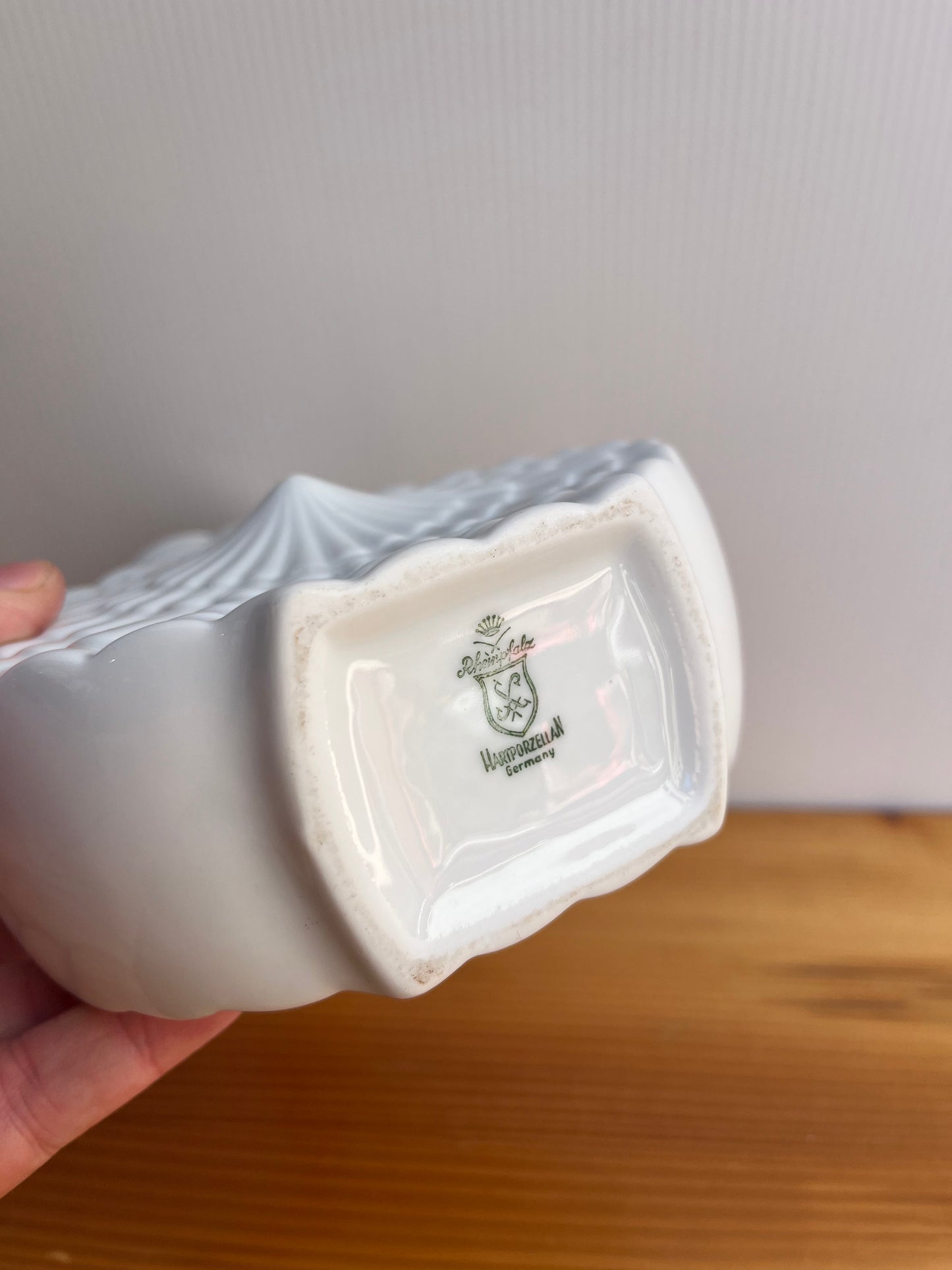 Vase en porcelaine HARTPORZELLAN
