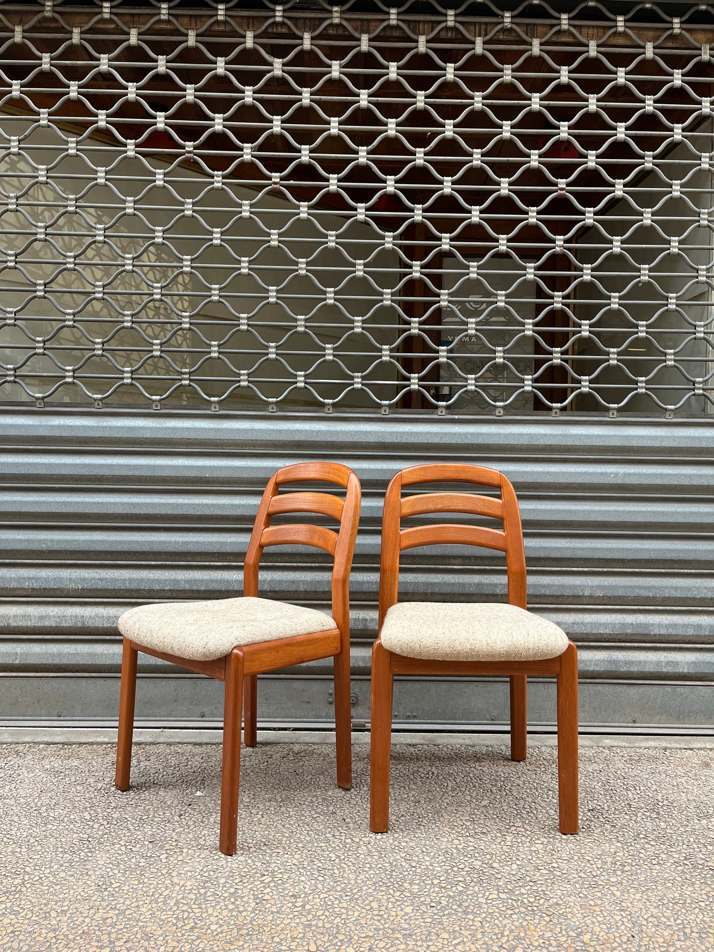 Chaises Dyrlund modèle 1591, Danemark