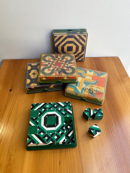 Puzzle vintage motifs colorés par Puzlasco