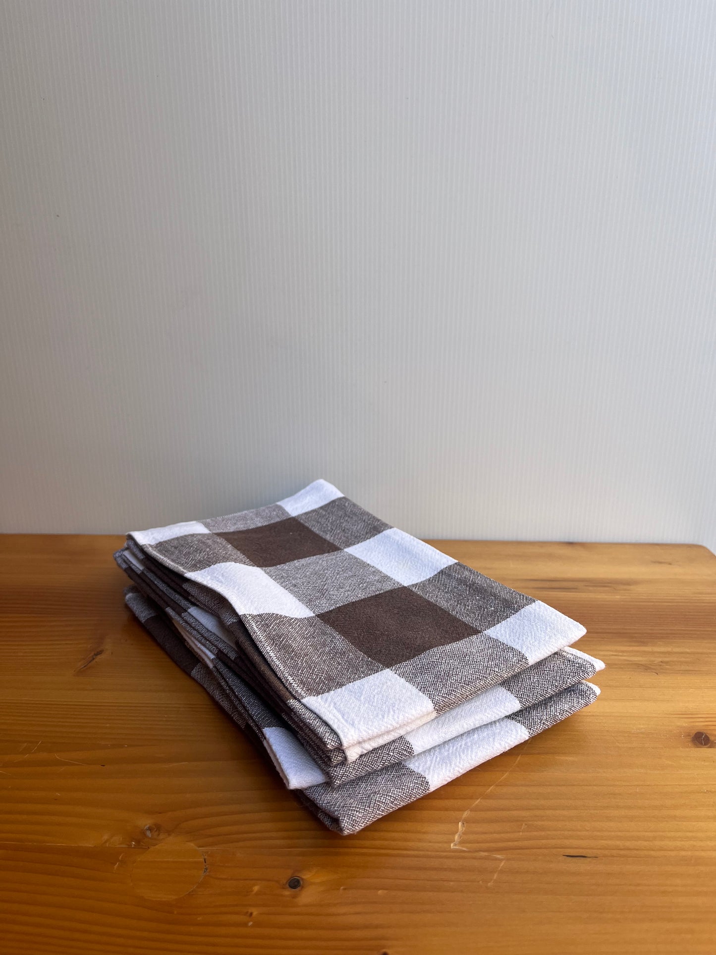 Lot de 6 serviettes de table à carreaux marron