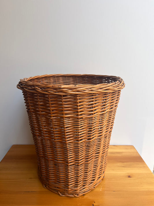 Corbeille à papier en osier tressé