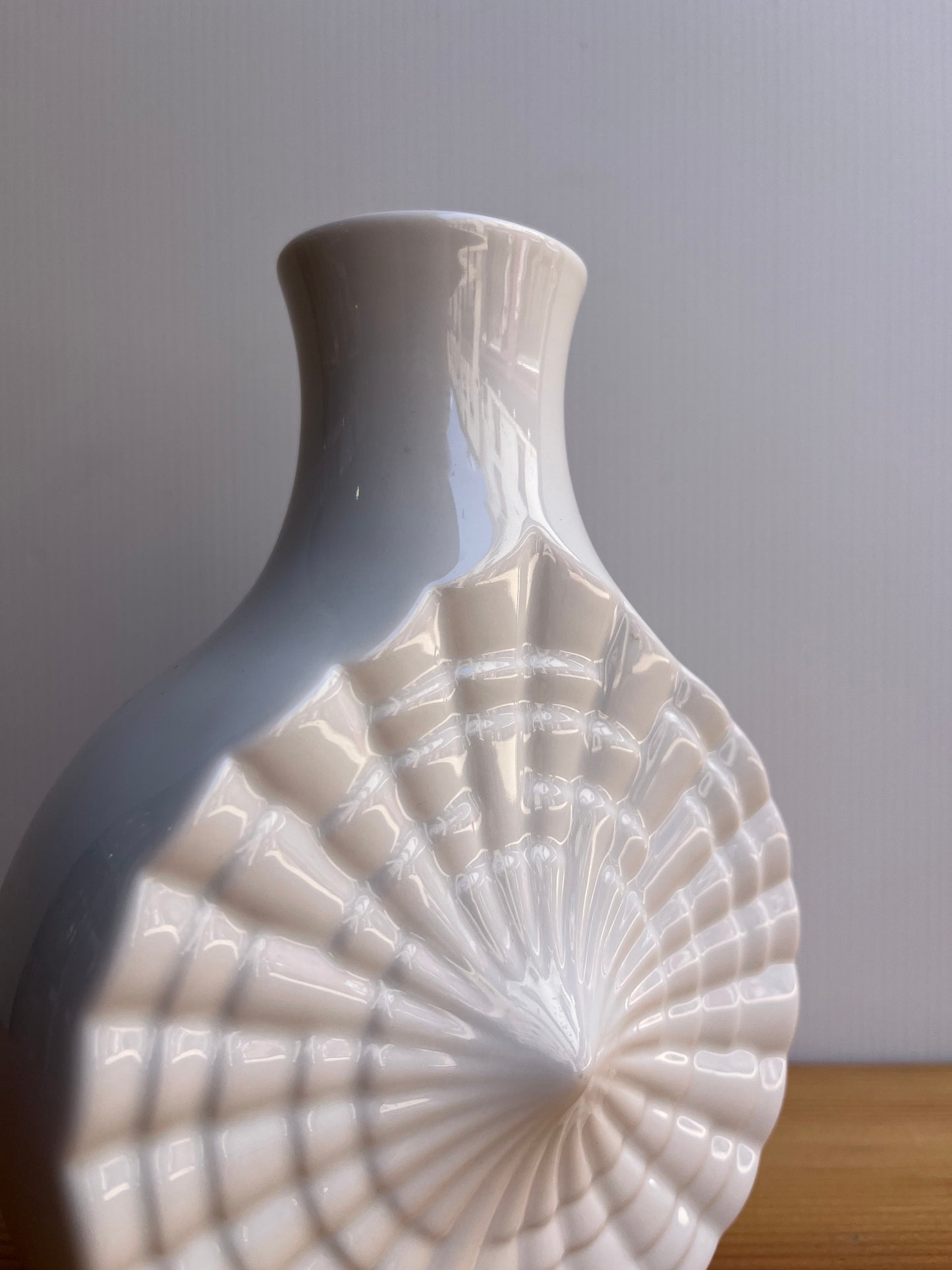 Vase en porcelaine HARTPORZELLAN