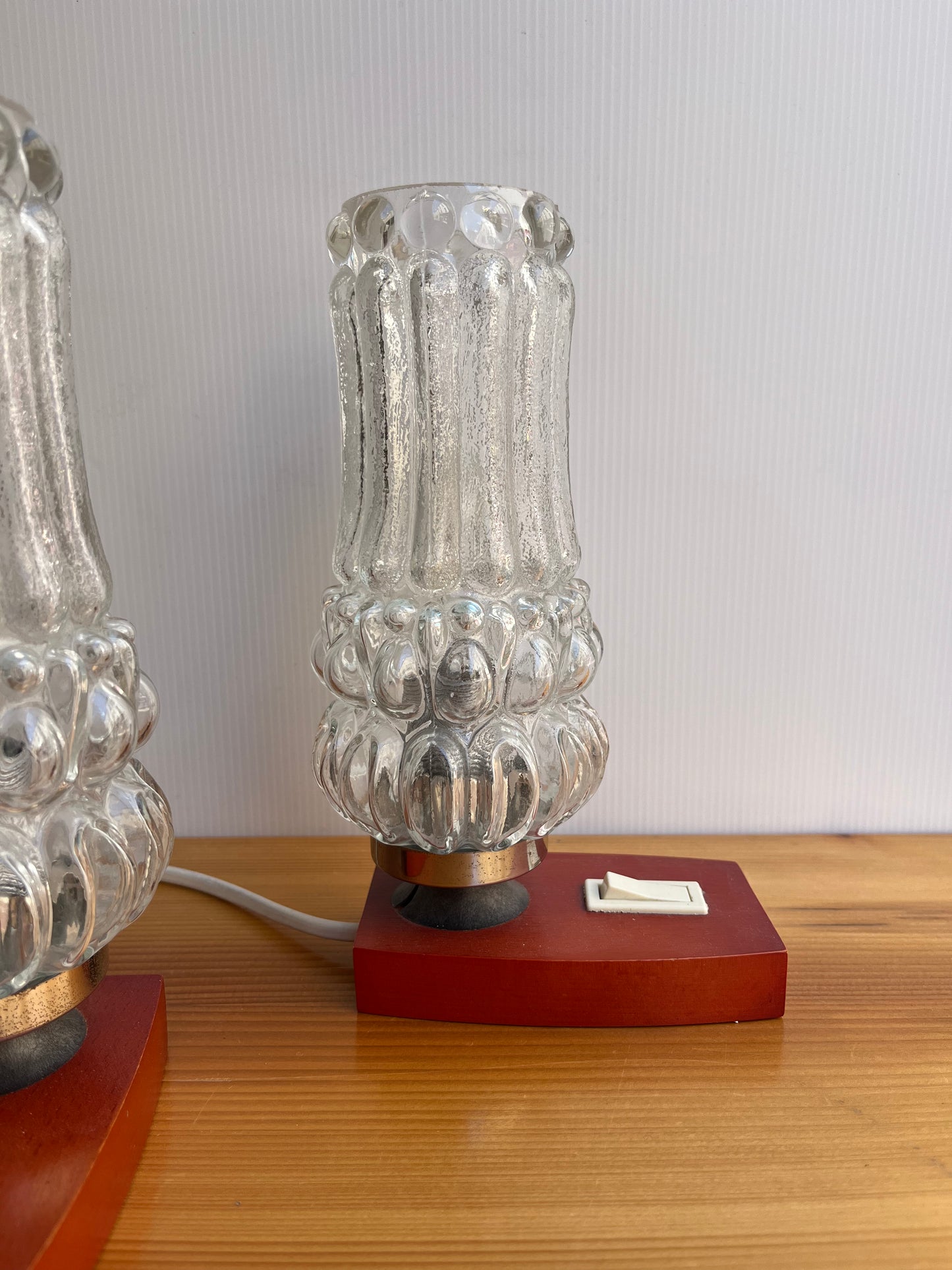 Paire de lampes de chevet vintage avec interrupteur