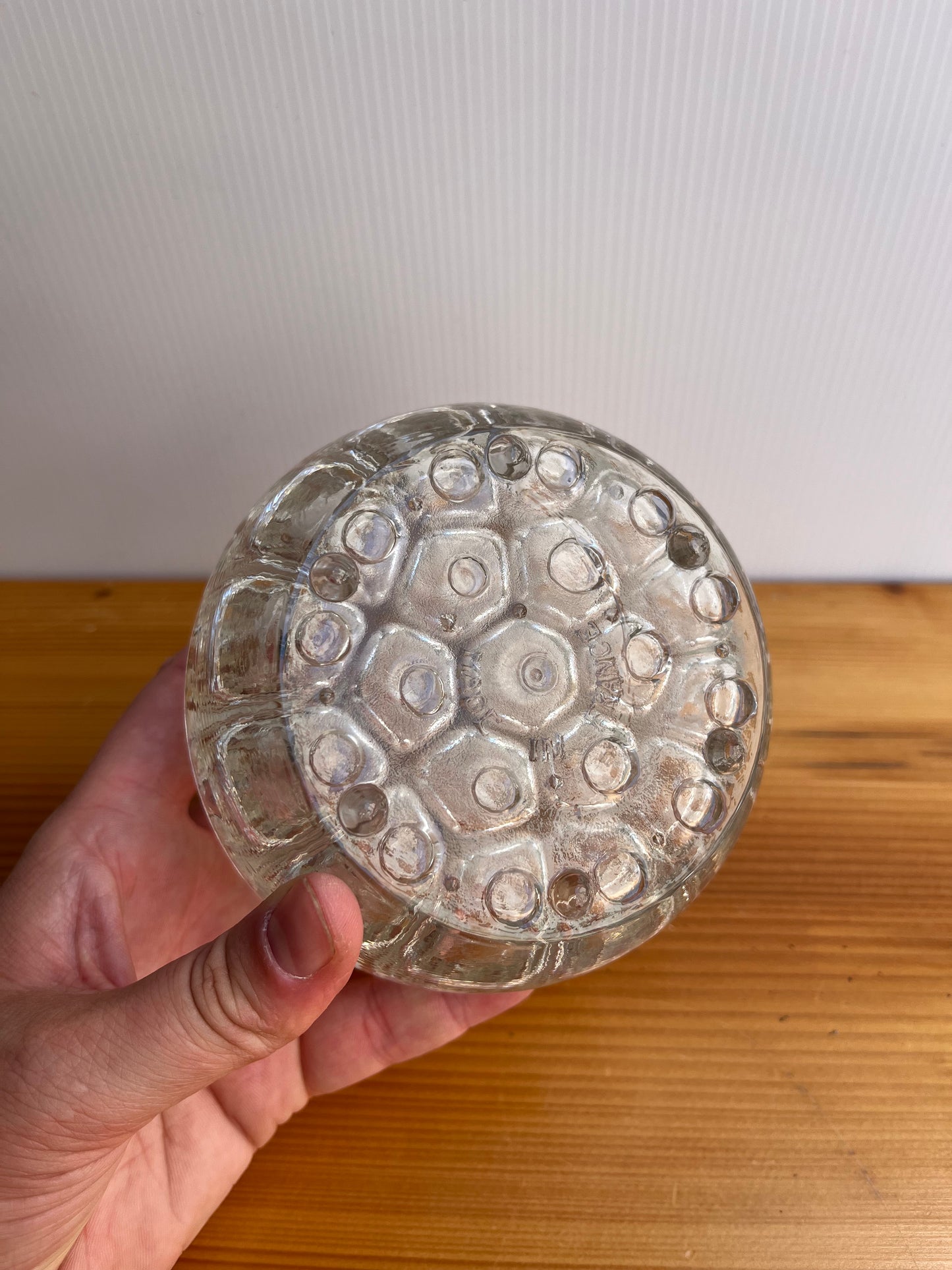 Pique fleurs en verre de Reims
