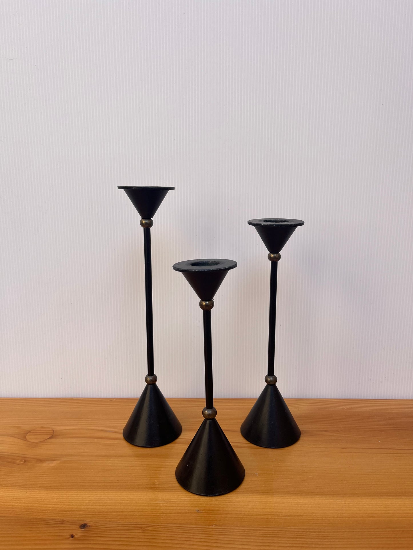 Lot de 3 bougeoirs diabolo en métal noir