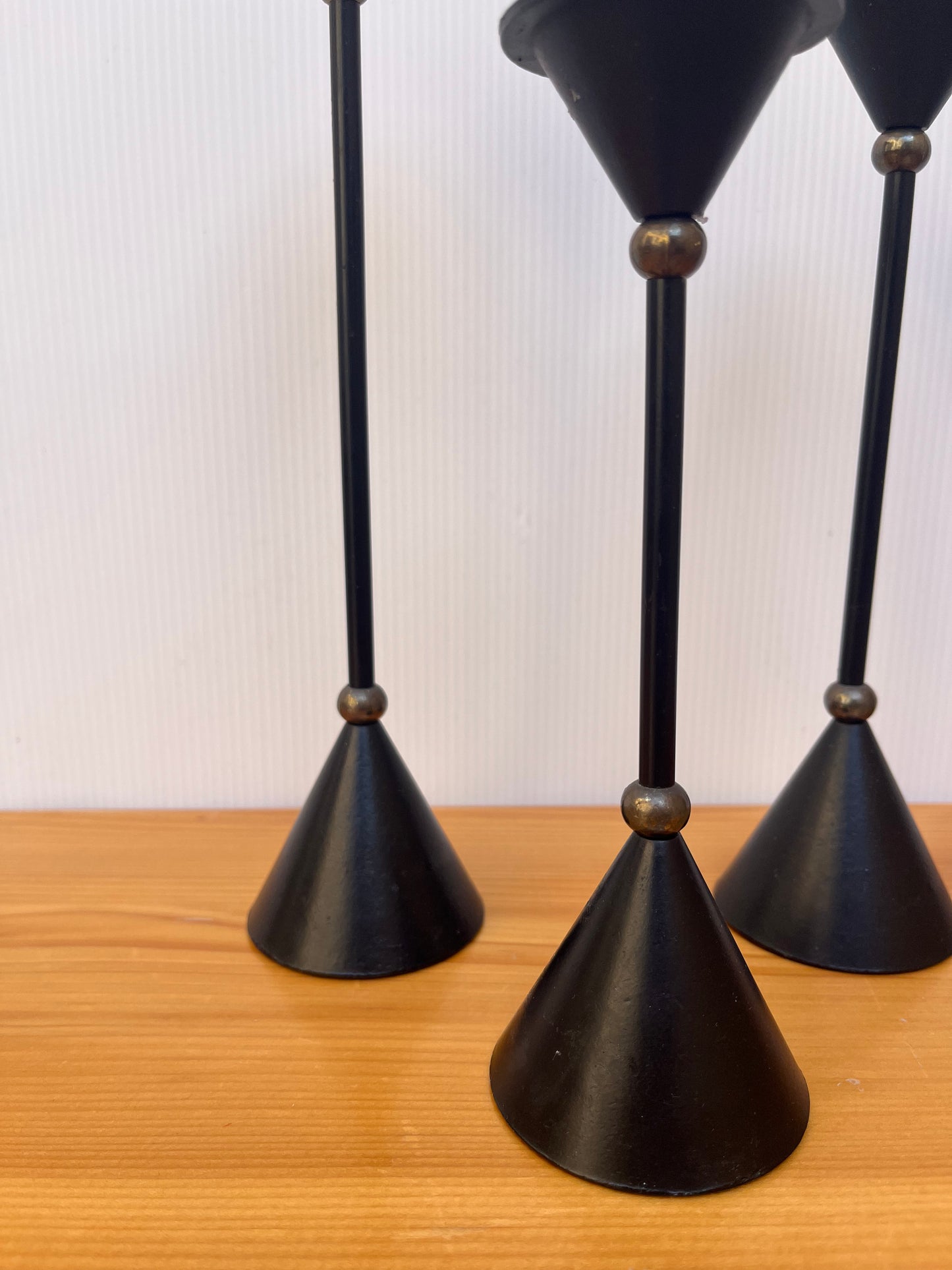 Lot de 3 bougeoirs diabolo en métal noir