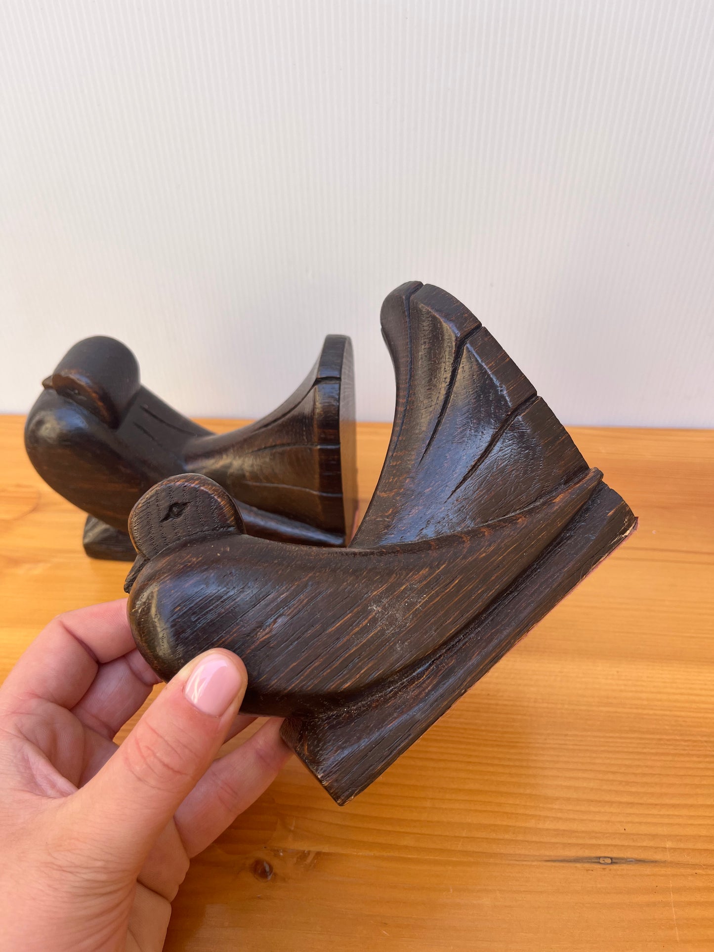 Paire de serres livres en bois