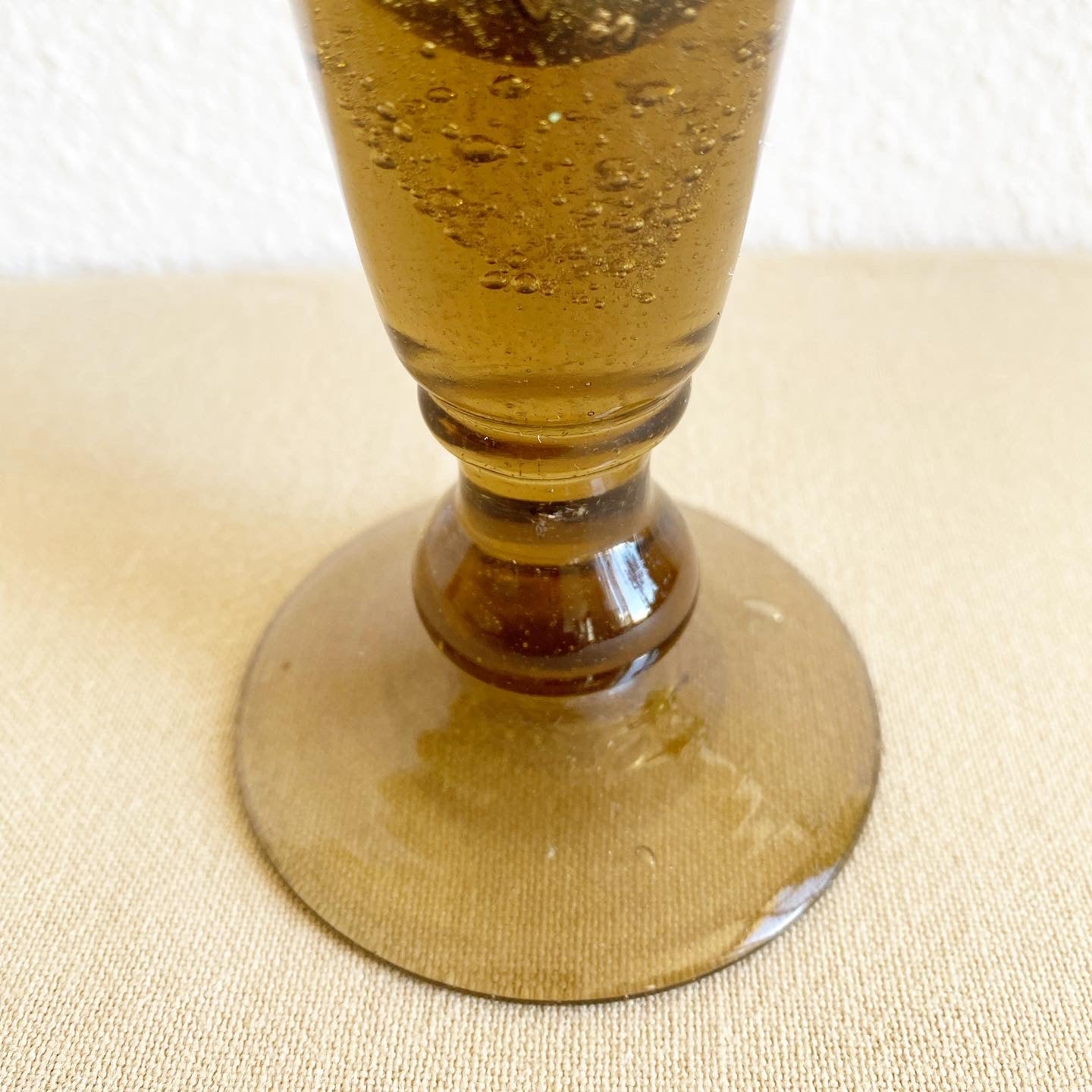 Vase en verre bullé soufflé