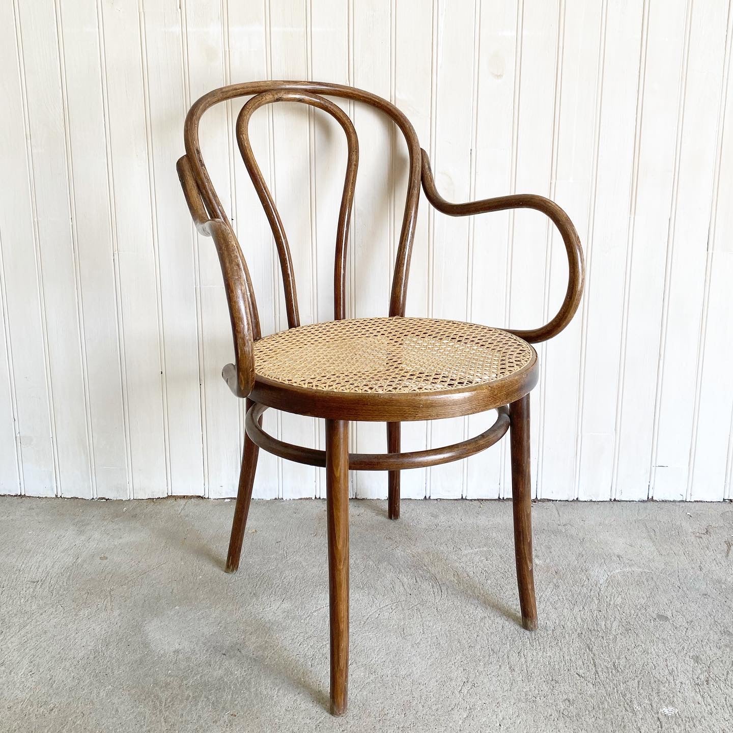 Fauteuil type Thonet cannage